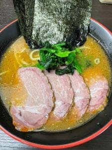 横濱家系ラーメン 勝鬨家