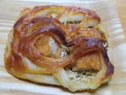 R Baker ビナガーデンズテラス店