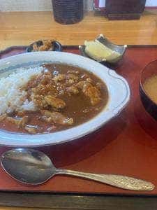 豊美食堂