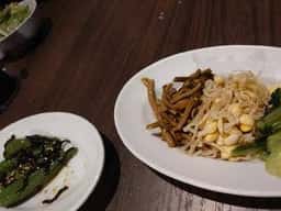 牛角 十三店