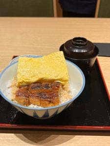 炭焼きうなぎの魚伊 阪神梅田レストラン