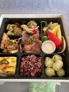 ワイン食堂トランク イタリアゴハン 小禄店