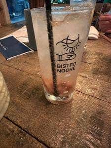 BISTRO NOCHE
