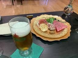 Cafe des Arts