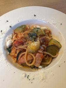 パパは唐揚げ 私はパスタ。 大森町店