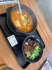 カルビ丼とスン豆腐専門店 京都韓丼 大分中島店