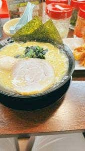 横浜家系ラーメン 一蓮家 アメ村店