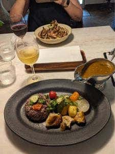 カフェレストラン ふじもと