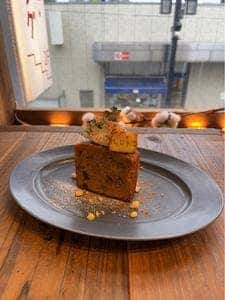 Lune café and dining