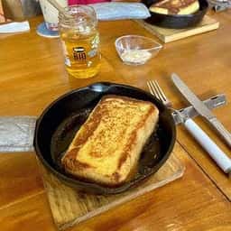 隠れ家ビストロ 中目黒グリル SLOW TABLE