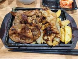 牛角焼肉食堂 イオンモール高岡店