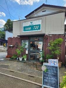 caffe' room 720