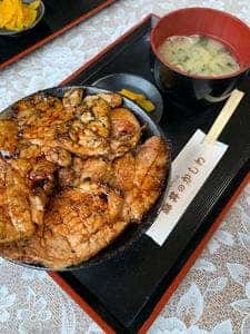 豚丼のかしわ