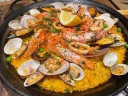 スペインバル BARRIO 人形町