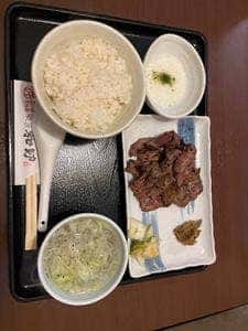 炭火焼居酒屋 牛たん和助 研究学園駅店
