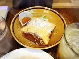 CAFE SWEET 縄手本店