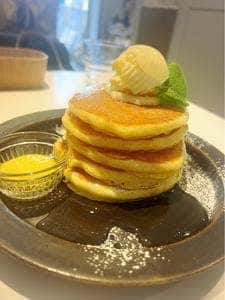 ウズナオムオム 原宿本店