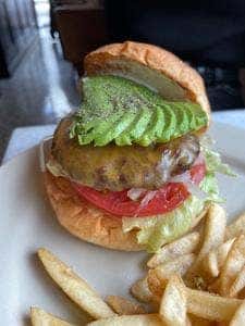 バーガーマニア 白金高輪店