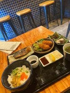 港町バル 中目黒高架下店