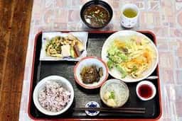 青い鳥 けやきの森
