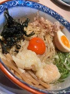 ワンタンメン専門店 たゆたふ