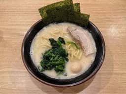 ラーメン 鶴見家