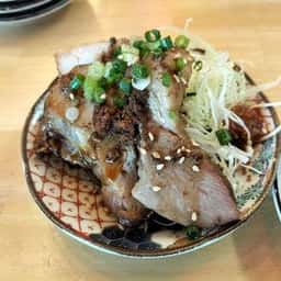 博多餃子つるし焼チャーシューなか路堺東店