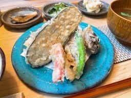 渋谷食堂ひとしな