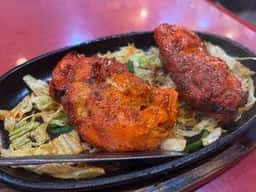 ロイヤル スター アジアン ダイニング＆バー