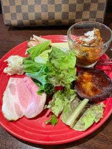 バルハチゴー