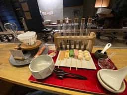 囲炉裏茶屋 ななころびやおき