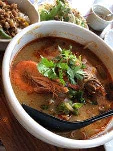 タイ料理 URAIWAN