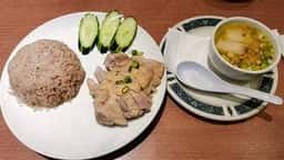 ASIAN RESTAURANT &BAR HALKA 上野の森さくらテラス店