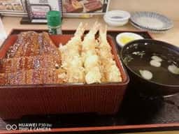 町鮨とろたく 川越店