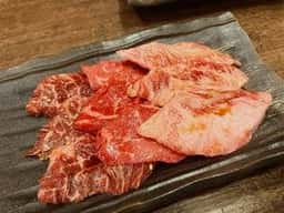 炭火焼肉 満月