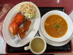 ロイヤル・ナンハウス