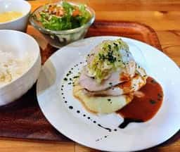 Le 日本食堂
