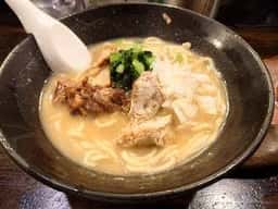 沖縄島系ラーメン よな島