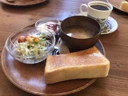 R’s cafe