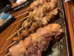 個室で味わう国産牛タンと朝どれ鮮魚 にくと魚 新橋駅前店