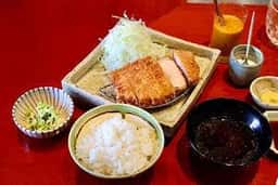 とんかつ ぶぅたろう