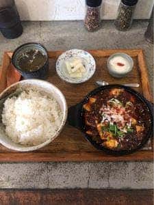 かかん麻婆 梶原店