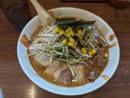 らーめん ぎょうざ 治ーはるー らいおん 百草店