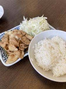 なお井