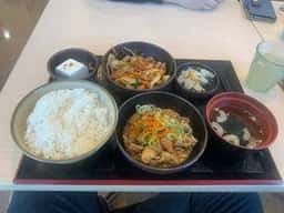 ゆで太郎 / もつ次郎 春日部小渕店