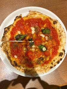 壁の穴 玉川高島屋店