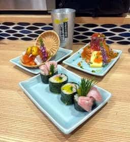 天満酒場 すし金