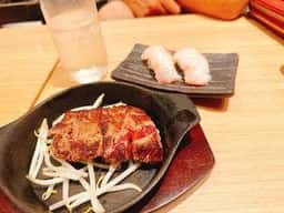 ステーキファイブと寿司六 大阪駅前第3ビル店