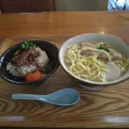 music Art & Okinawa Cancolor cafe