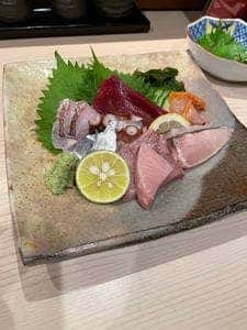 地元神戸の食材と灘の地酒 ひがし山